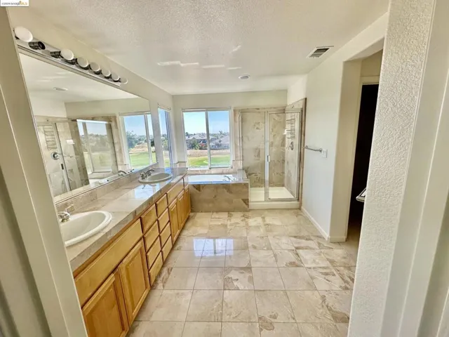 285 W Country Club Dr, Brentwood, California 94513