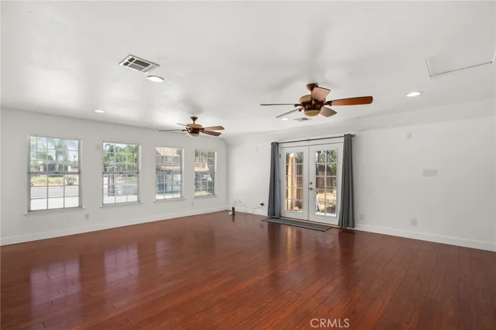 16465 Lois Lane, Riverside, California 92504
