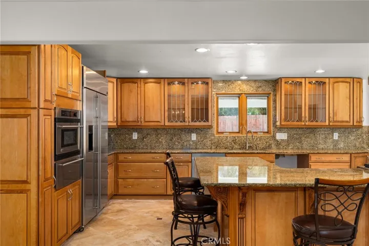 16465 Lois Lane, Riverside, California 92504