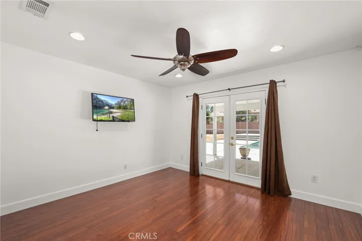 16465 Lois Lane, Riverside, California 92504