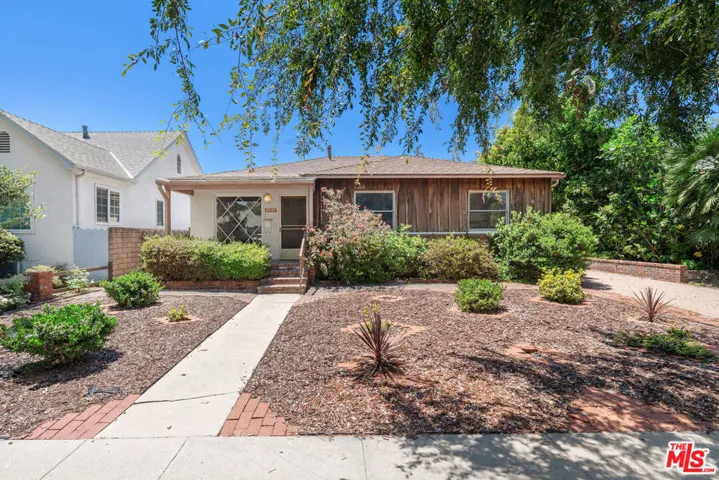 4049 Coolidge Avenue, Los Angeles, California 90066