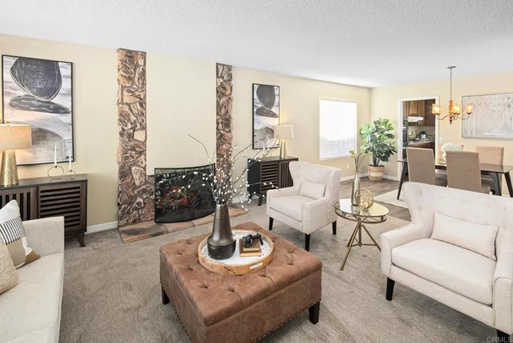 1642 Juniperhill Drive, Encinitas, California 92024