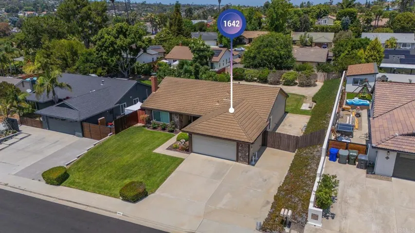 1642 Juniperhill Drive, Encinitas, California 92024