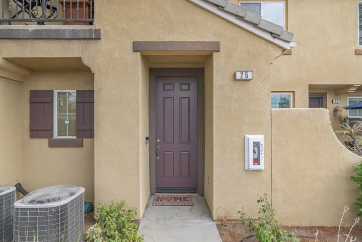 28413 Socorro Street 25, Murrieta, California 92563
