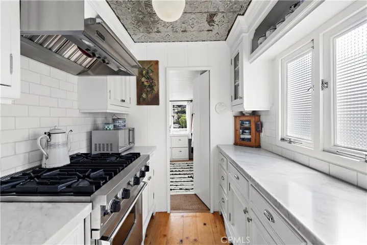 779 Saint Anns Drive, Laguna Beach, California 92651