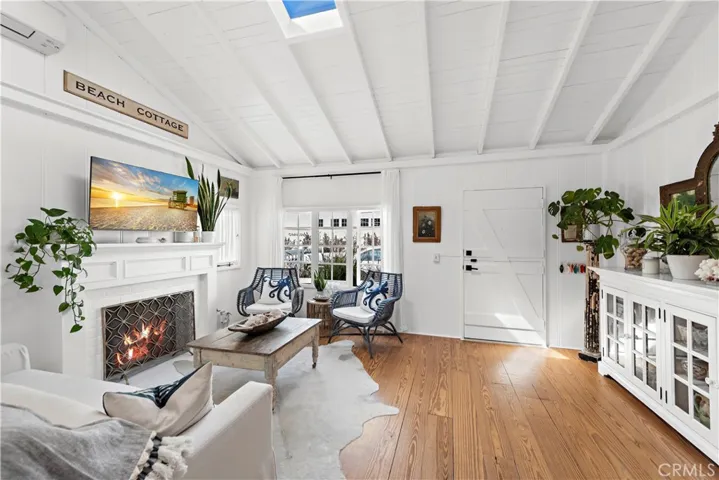 779 Saint Anns Drive, Laguna Beach, California 92651