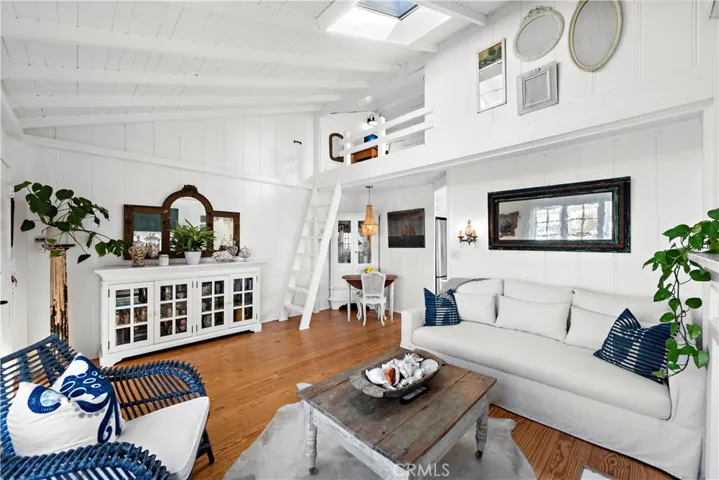779 Saint Anns Drive, Laguna Beach, California 92651