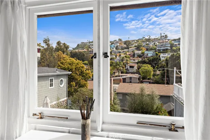 779 Saint Anns Drive, Laguna Beach, California 92651