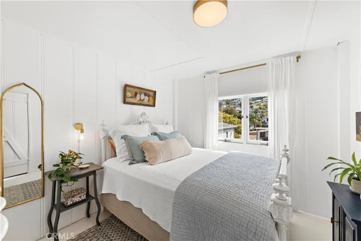 779 Saint Anns Drive, Laguna Beach, California 92651
