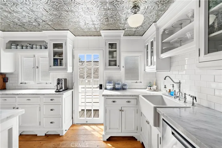779 Saint Anns Drive, Laguna Beach, California 92651