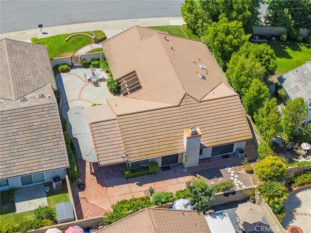 26014 Sombras Court, Valencia, California 91355
