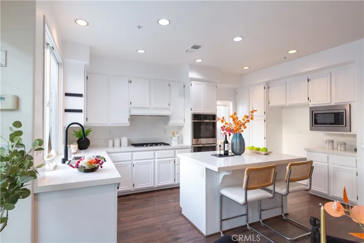 802 Carew Drive, Placentia, California 92870