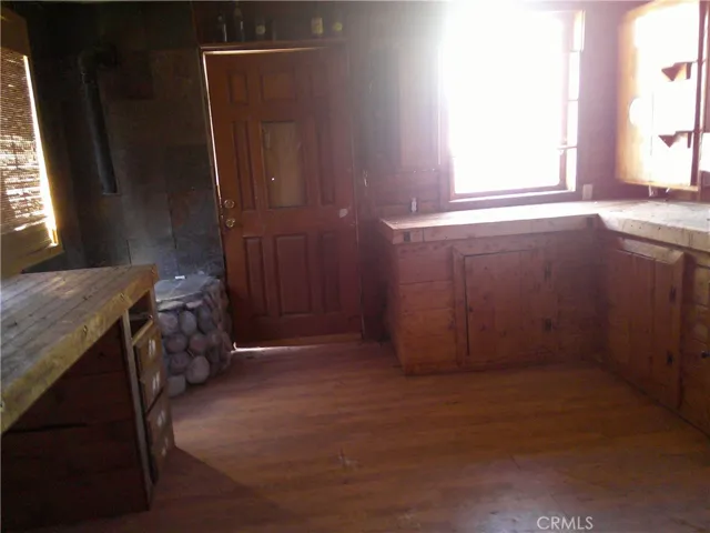 22401 Pinon Road, Llano, California 93544