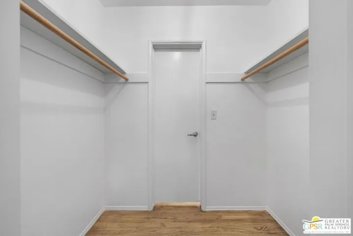 closet (same dual set up)