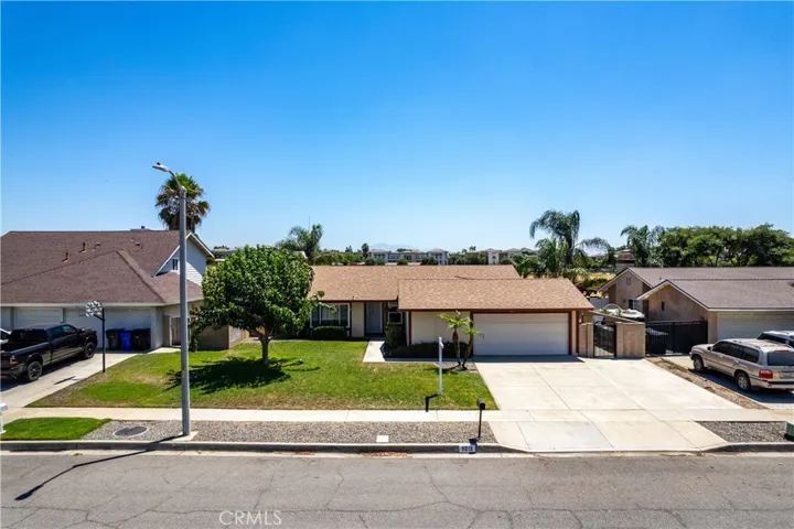8213 Kinlock Avenue, Rancho Cucamonga, California 91730