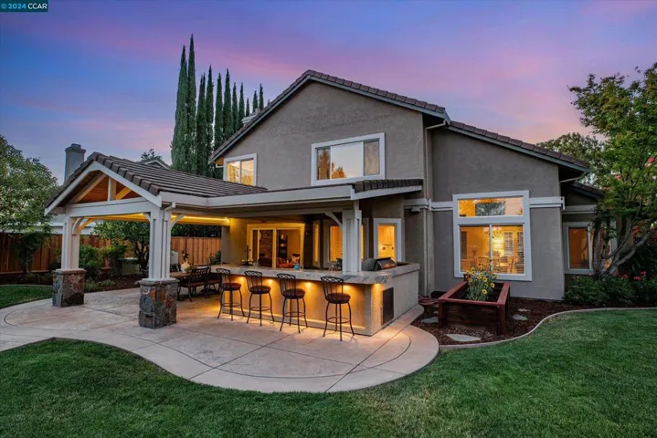 735 Cottonwood Ct, Livermore, California 94551
