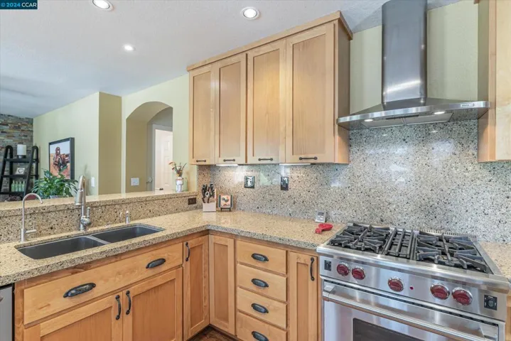 735 Cottonwood Ct, Livermore, California 94551