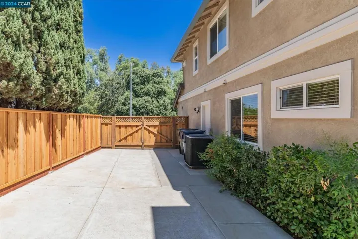 735 Cottonwood Ct, Livermore, California 94551
