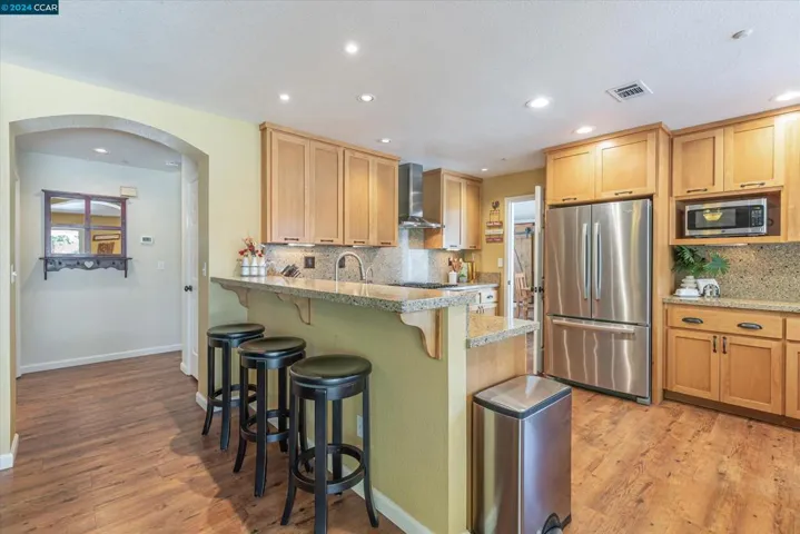 735 Cottonwood Ct, Livermore, California 94551