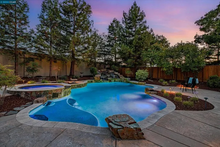 735 Cottonwood Ct, Livermore, California 94551