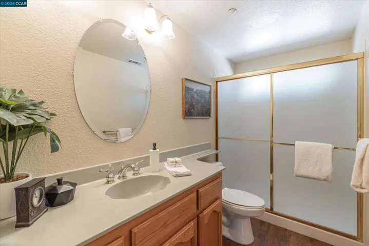 735 Cottonwood Ct, Livermore, California 94551