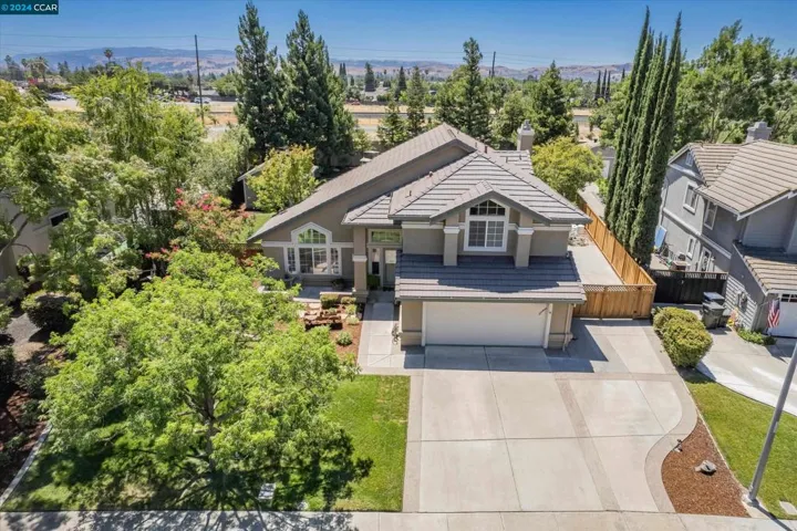 735 Cottonwood Ct, Livermore, California 94551