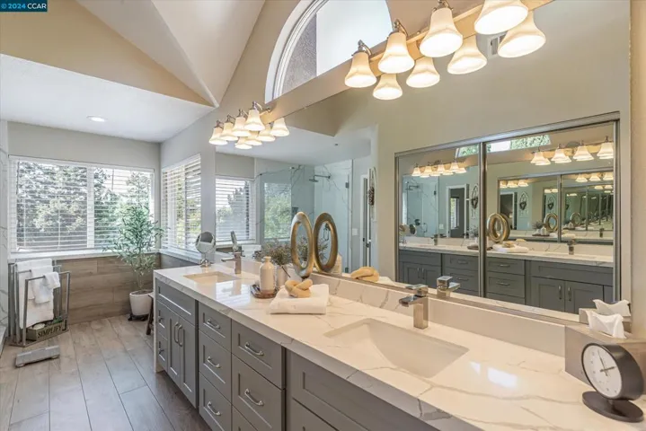 735 Cottonwood Ct, Livermore, California 94551