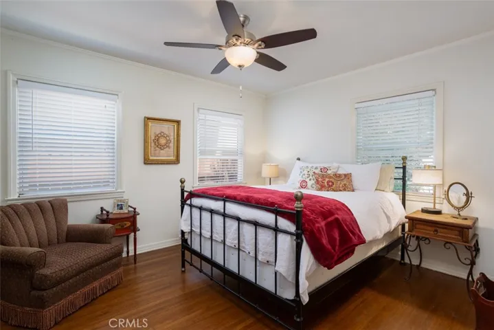 2nd bedroom