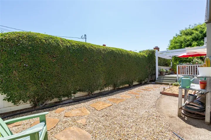 side yard