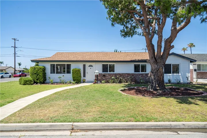 11201 Laurianne Lane, Garden Grove, California 92841