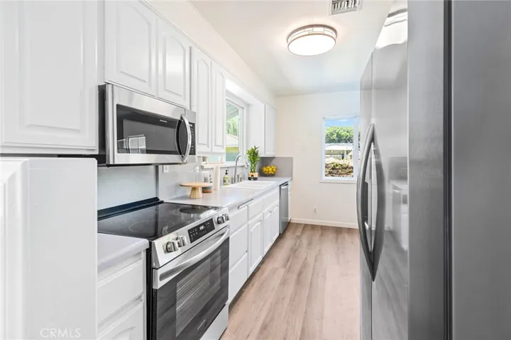 3773 Iroquois Avenue, Long Beach, California 90808