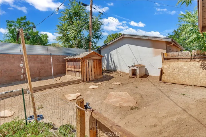 452 E Kettering Street, Lancaster, California 93535