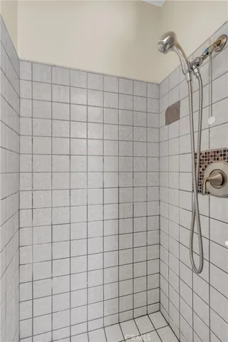 452 E Kettering Street, Lancaster, California 93535