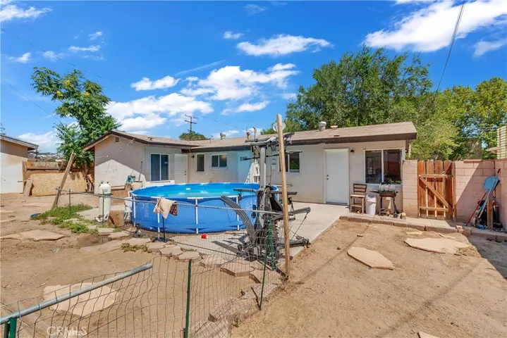 452 E Kettering Street, Lancaster, California 93535