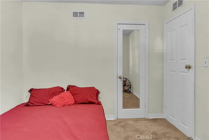 452 E Kettering Street, Lancaster, California 93535
