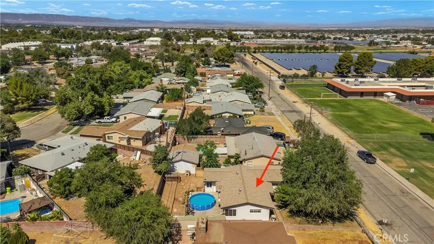 452 E Kettering Street, Lancaster, California 93535