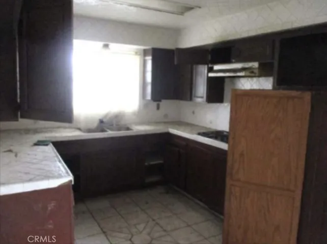 5544 Caroline, Montclair, California 91763