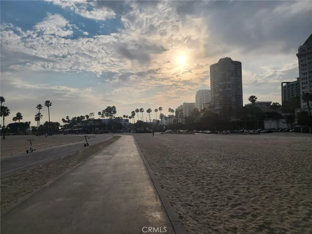  Strolling down the walk path at sun set is a wonderful way to end the day.