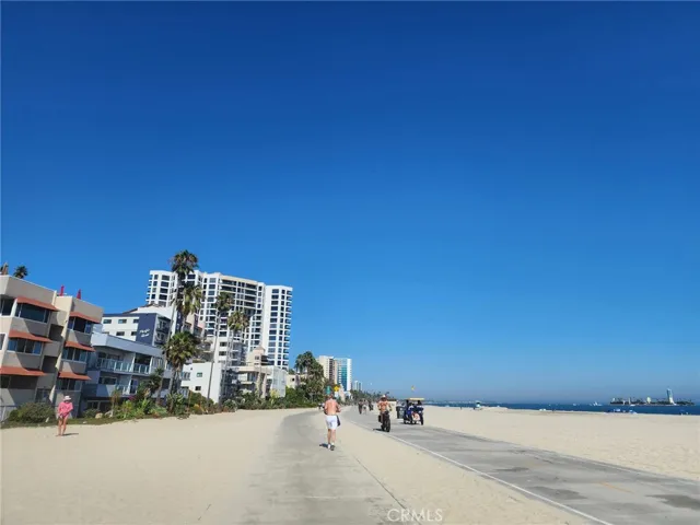 Bike and walking paths on the beach are just minutes away.