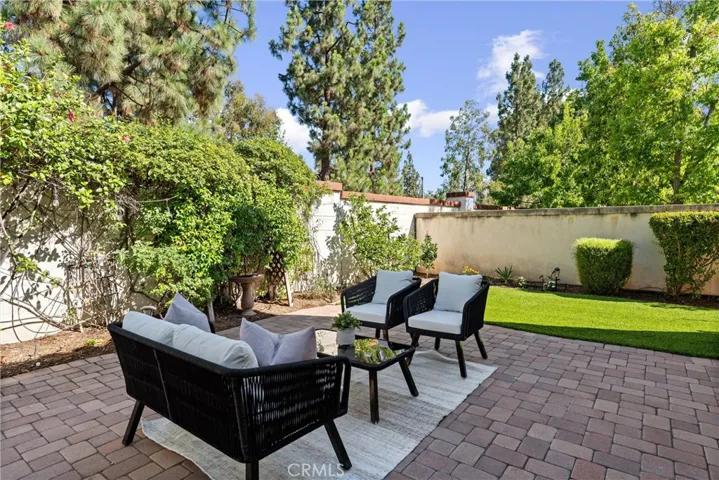10848 Churchill Place, Tustin, California 92782