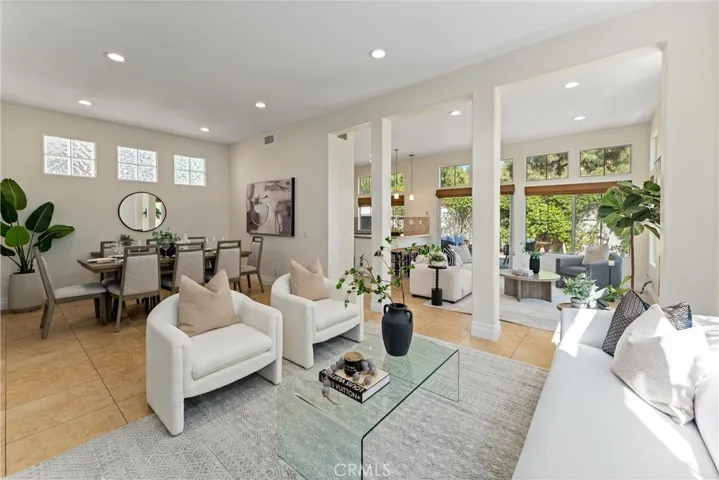 10848 Churchill Place, Tustin, California 92782