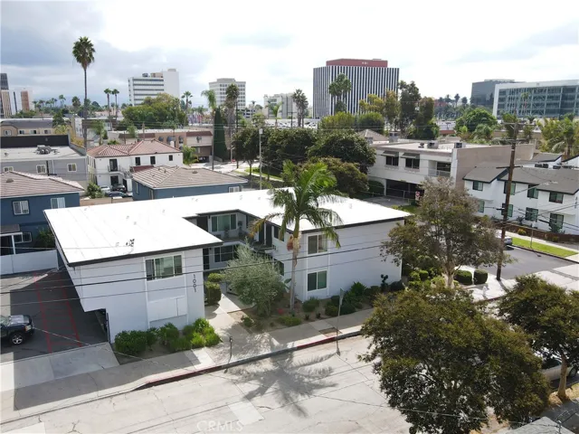 1001 N Van Ness Avenue, Santa Ana, California 92701
