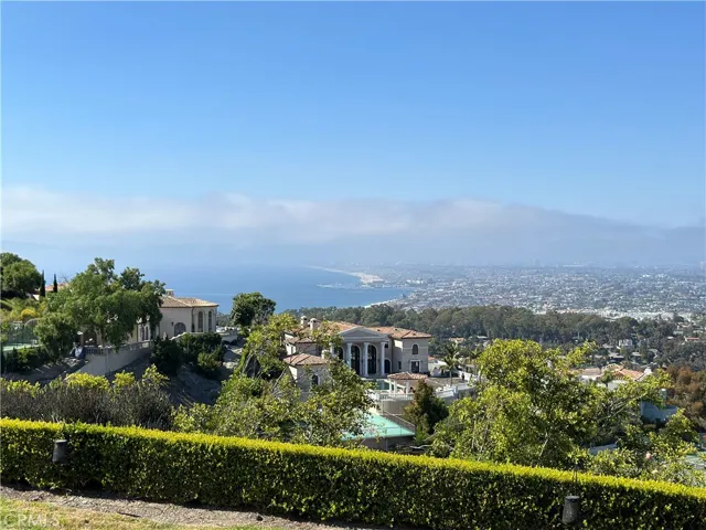 26151 Barkstone Drive, Rancho Palos Verdes, California 90275