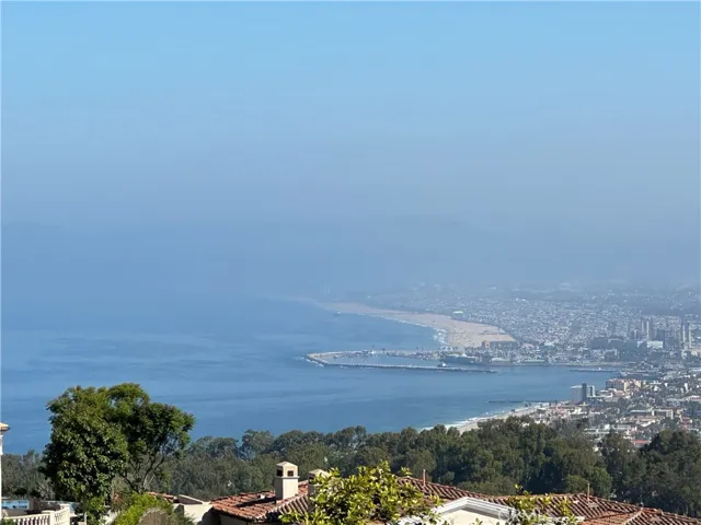 26151 Barkstone Drive, Rancho Palos Verdes, California 90275