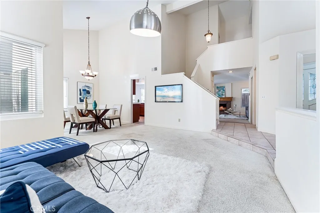 8109 E Kennedy Rd, Anaheim Hills, California 92808 home-pic-8