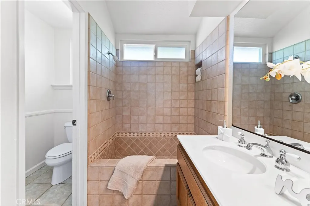 8109 E Kennedy Rd, Anaheim Hills, California 92808 home-pic-32