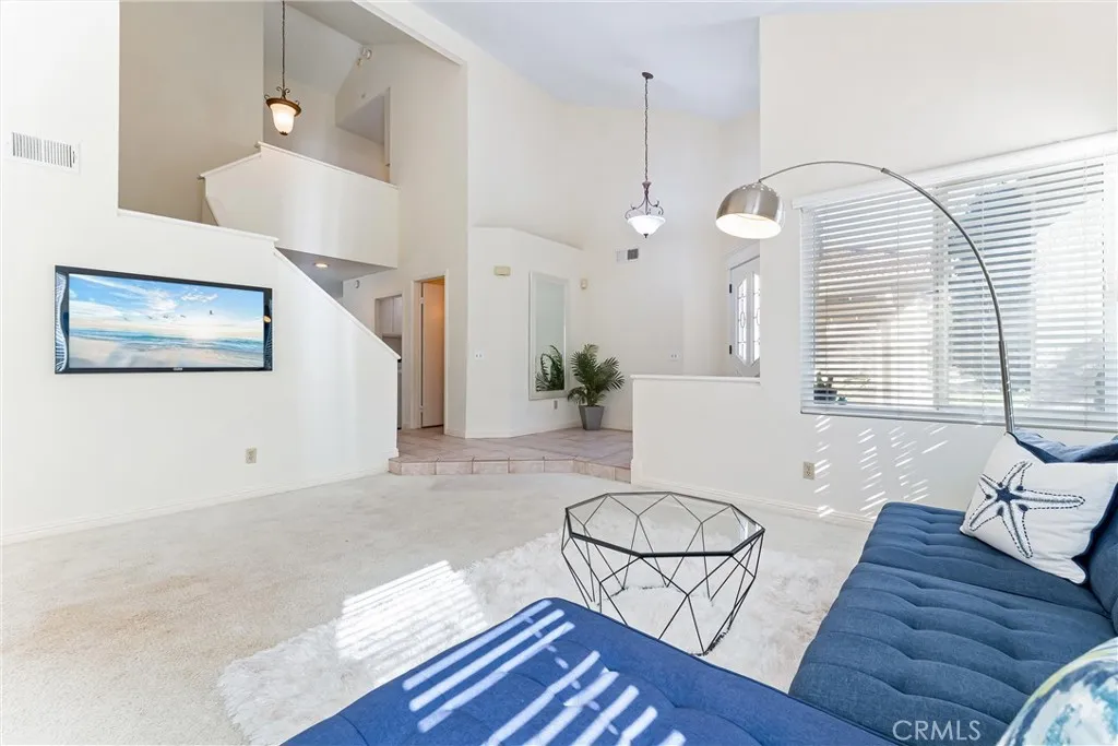 8109 E Kennedy Rd, Anaheim Hills, California 92808 home-pic-9