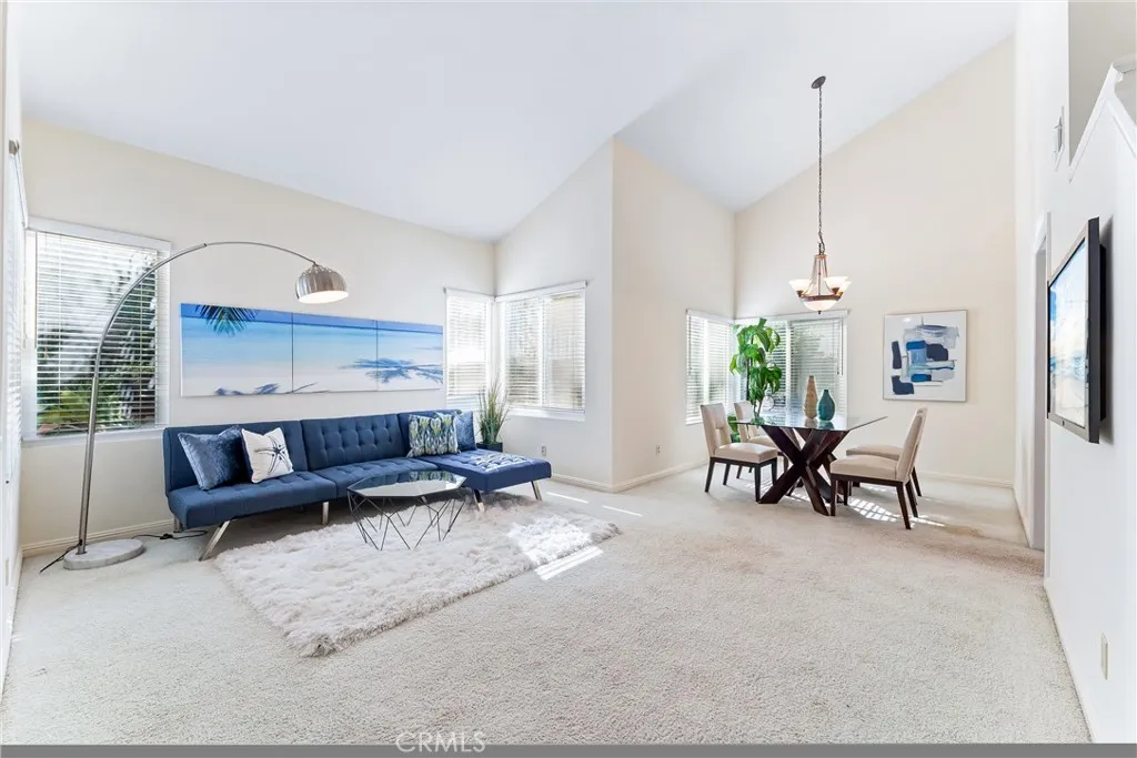 8109 E Kennedy Rd, Anaheim Hills, California 92808 home-pic-7