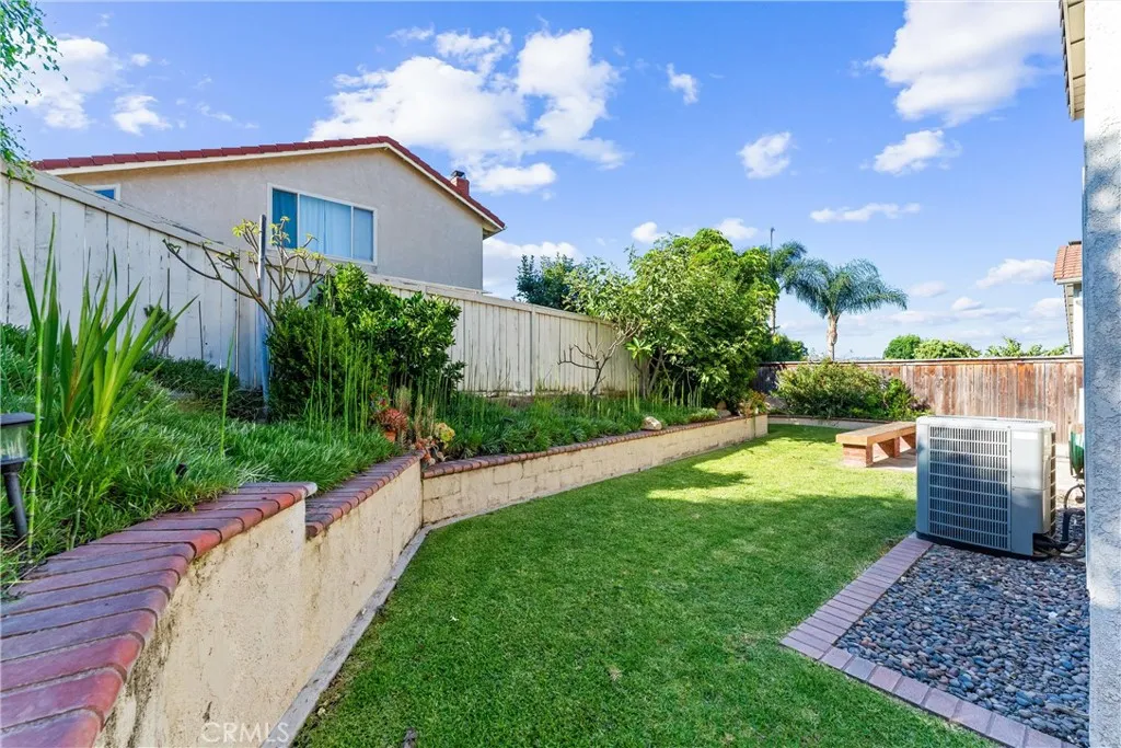 8109 E Kennedy Rd, Anaheim Hills, California 92808 home-pic-44