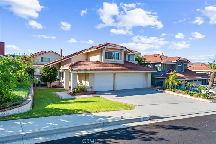 8109 E Kennedy Rd, Anaheim Hills, California 92808